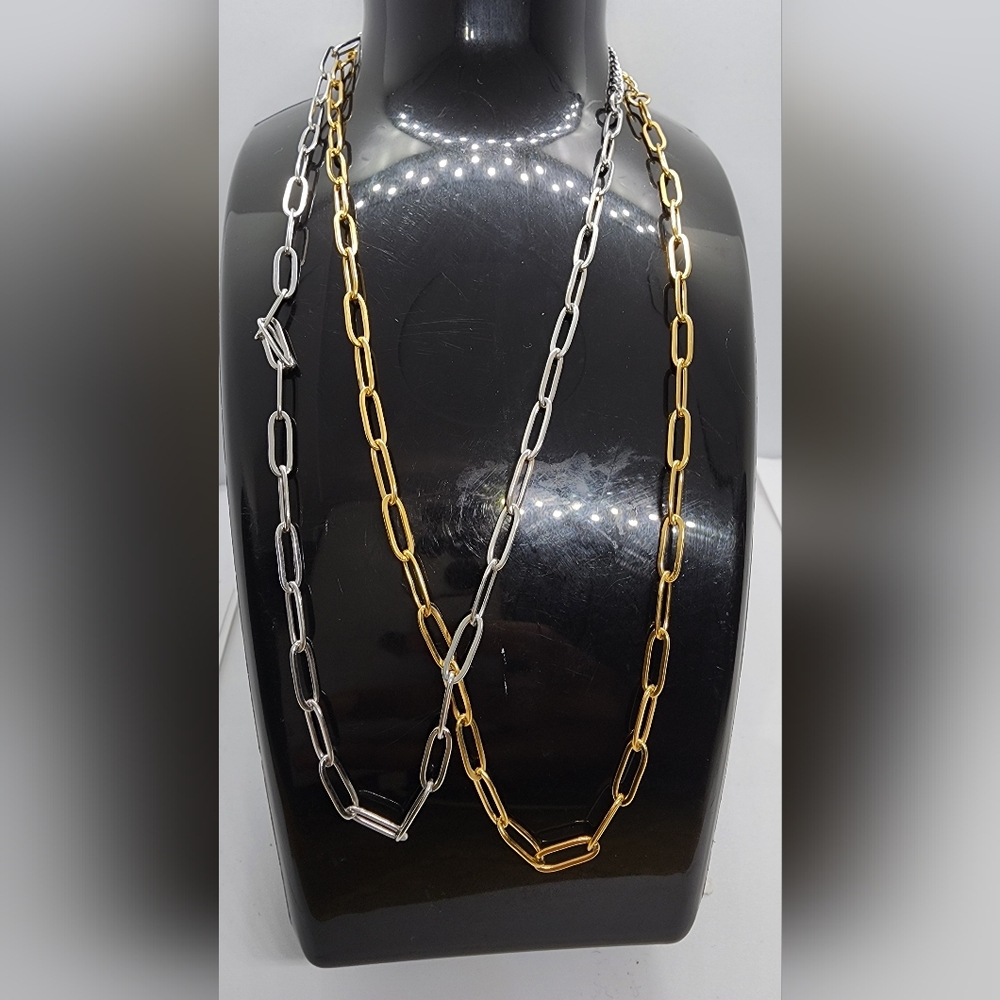 Elegant Gold and Silver Chain Necklace